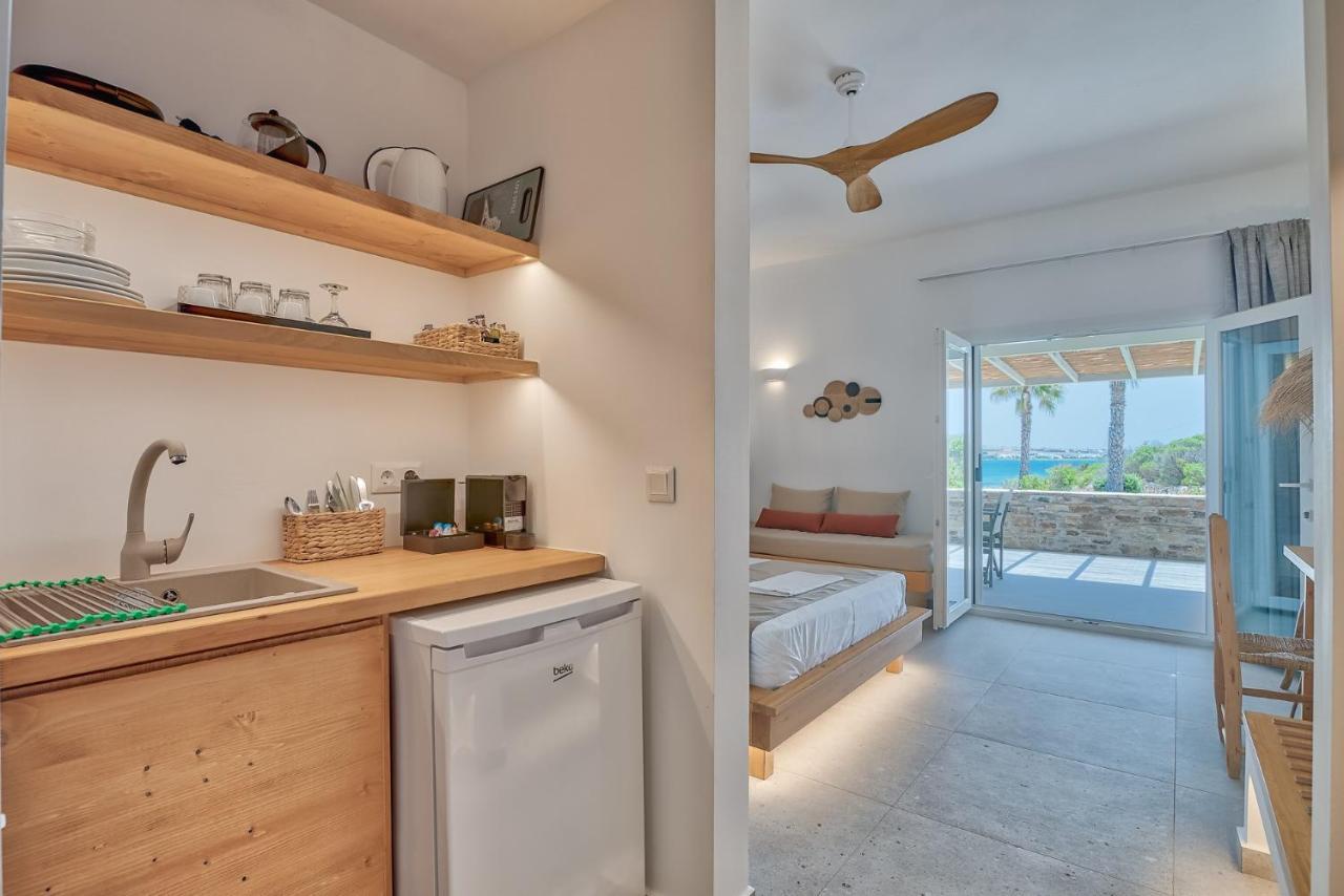 Marinatou Suites Antiparos Town Exterior foto